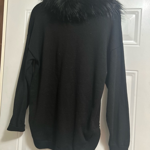 Michael Kors size small black sweater - Picture 4 of 5